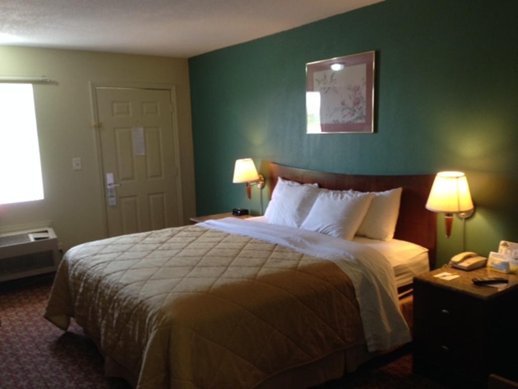 Bellville Mid Ohio Inn الغرفة الصورة